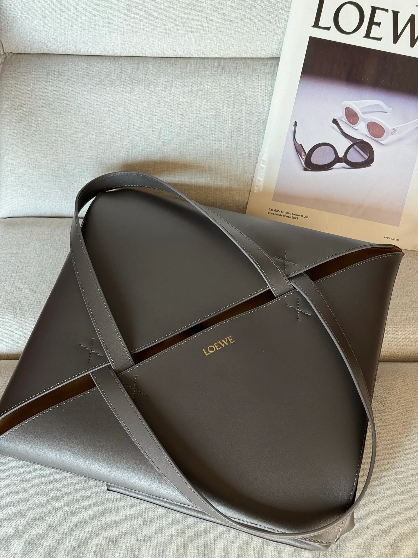 Классические Сумки Женские Loewe 1890899