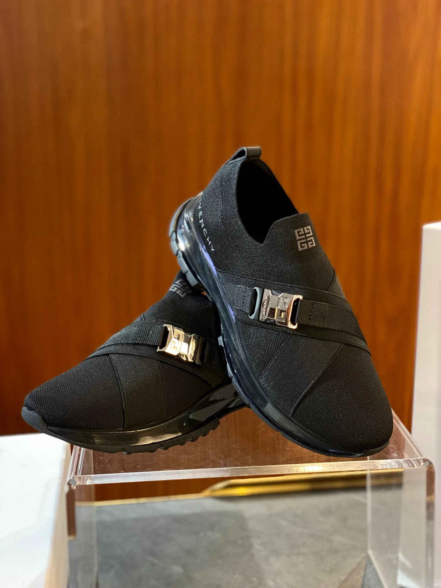 Кроссовки Мужские Givenchy 17844