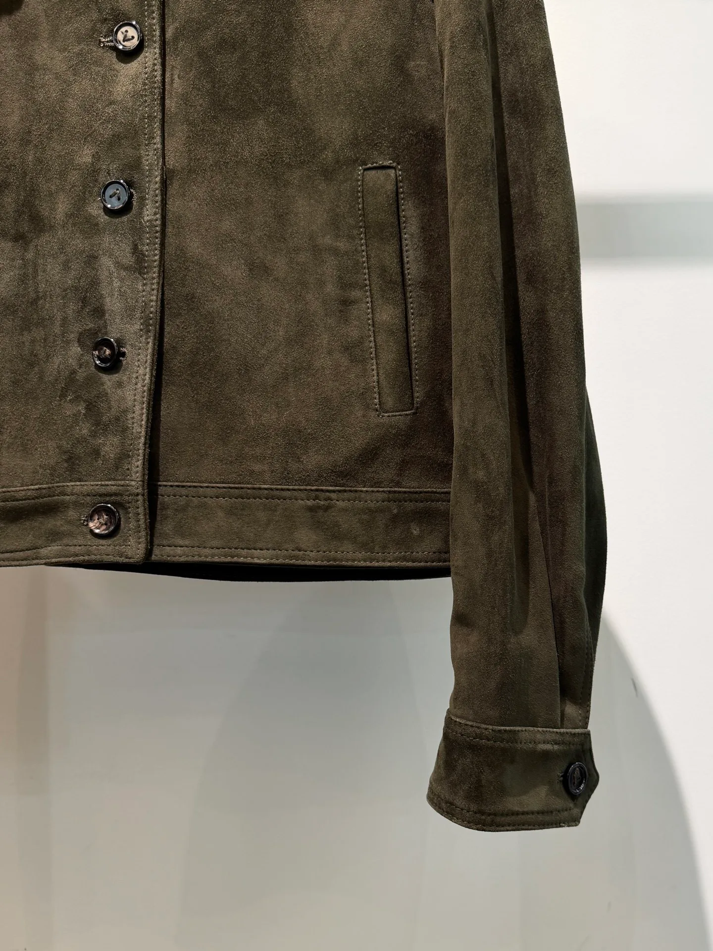 Кожаные Куртки И Дублёнки Женские Bottega Veneta 18227455