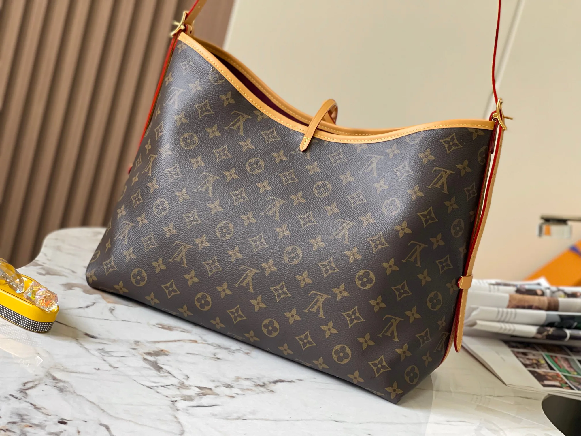 Классические Сумки Женские Louis Vuitton 18170477