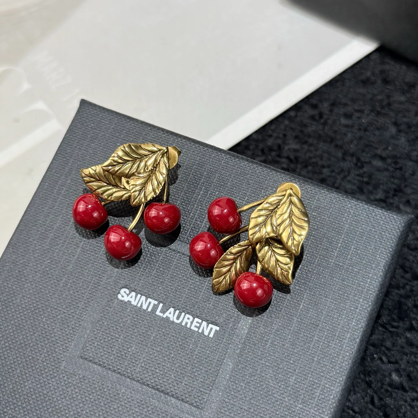 Бижутерия Saint Laurent 909924