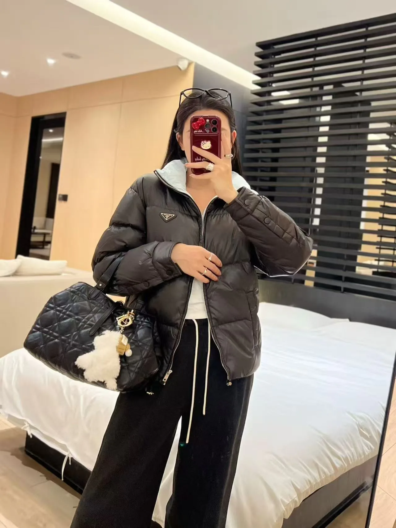 Куртки И Пуховики Женские Prada 18428902