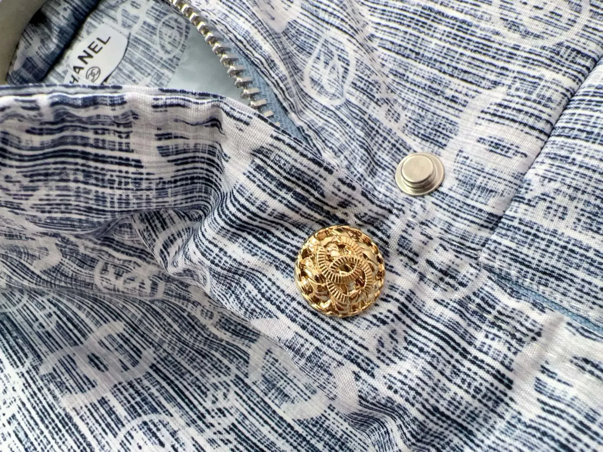 Куртки И Пуховики Женские Chanel 1137767