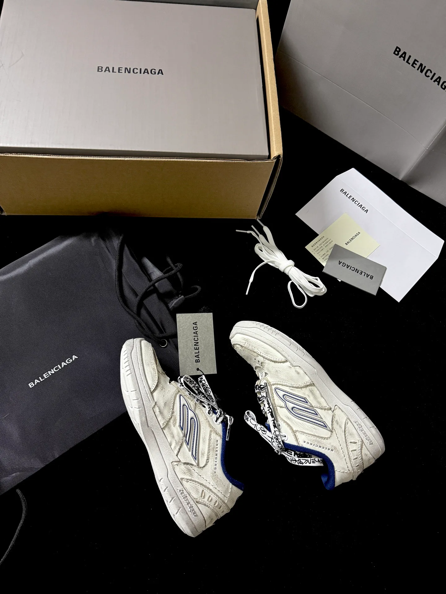 Кроссовки Женские Balenciaga 11470661