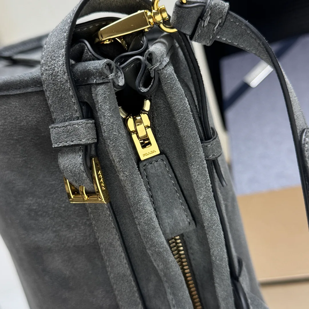 Сумки На Ремне Женские Prada 118532