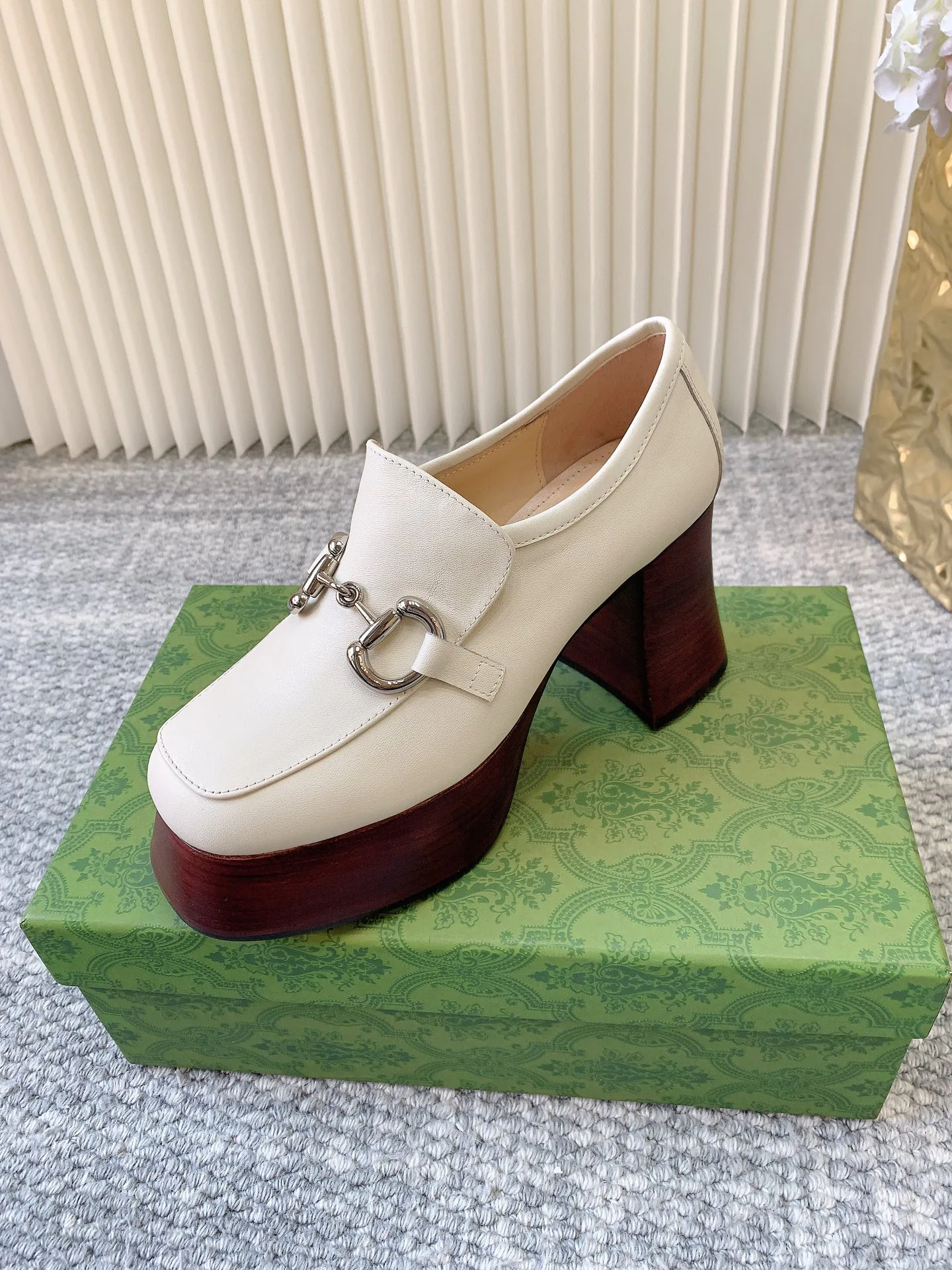 Лоферы И Мокасины Женские Gucci 890515