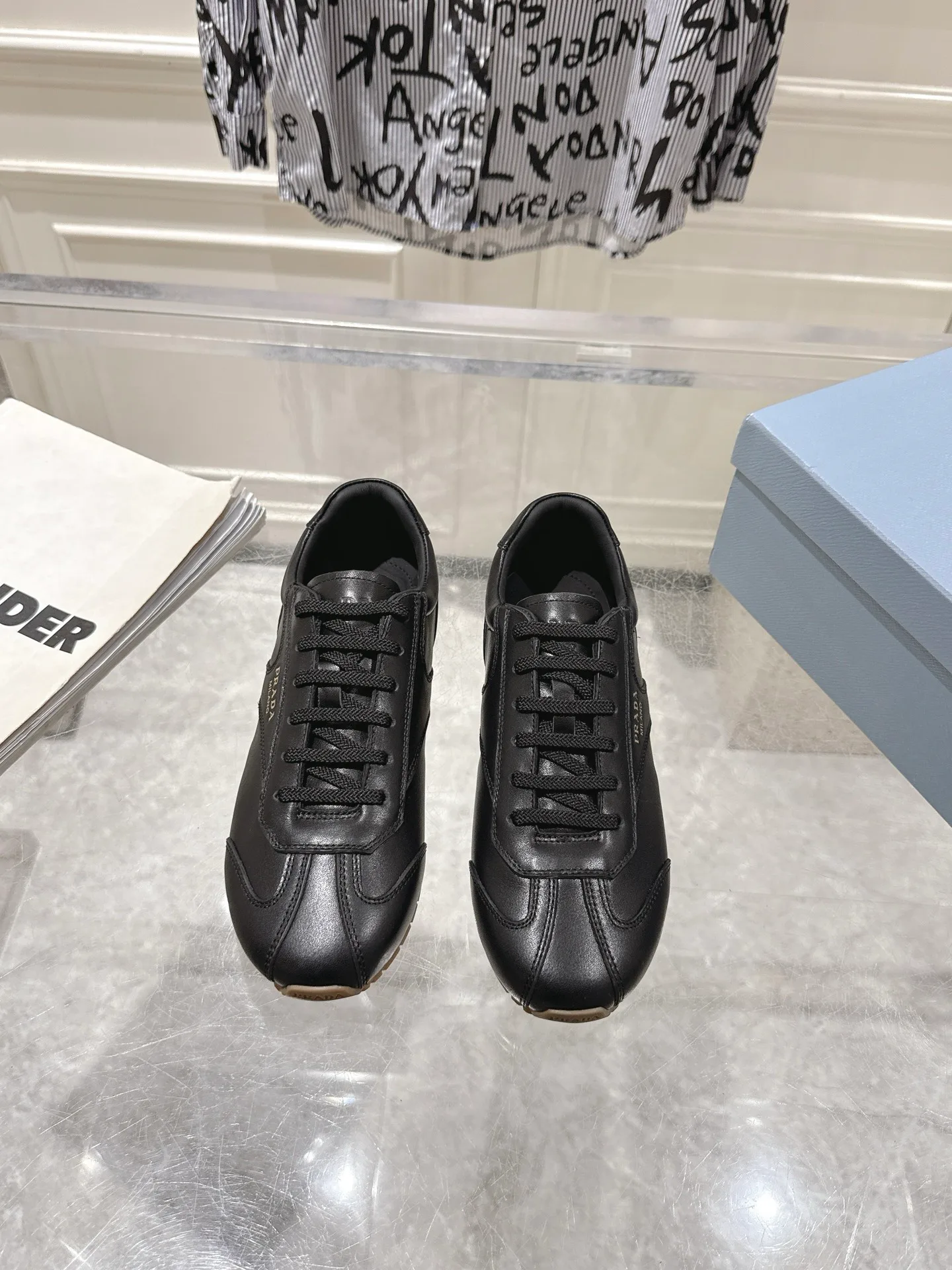 Кроссовки Женские Prada 18508340