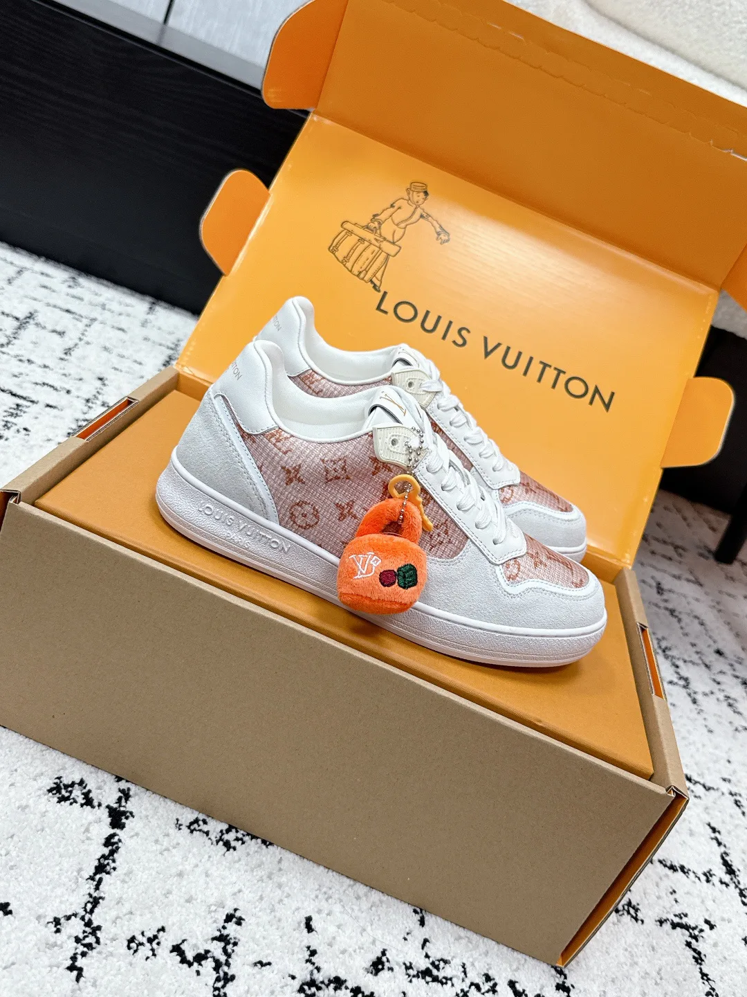 Кеды Женские Louis Vuitton 2471176