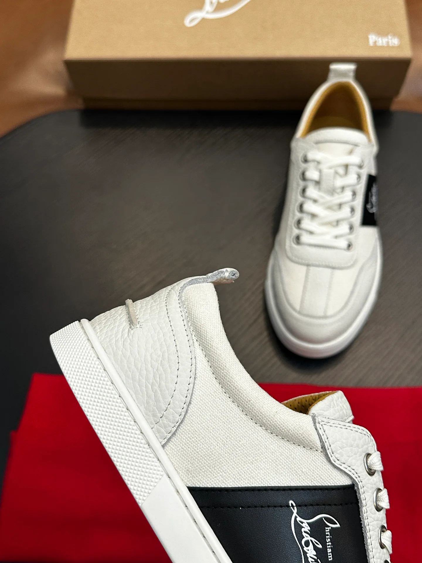 Кеды Мужские Christian Louboutin 11606951