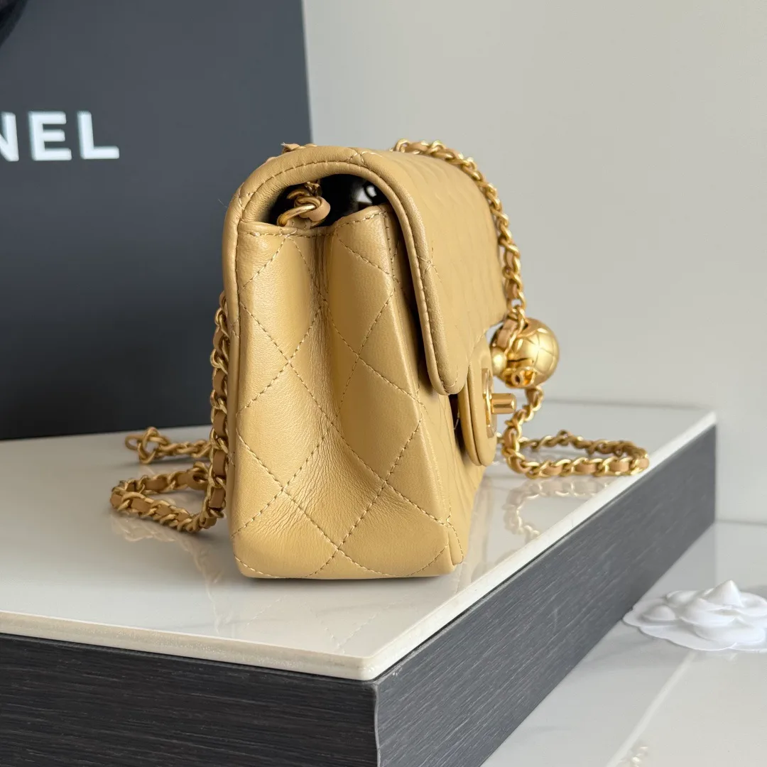 Классические Сумки Женские Chanel 17827589