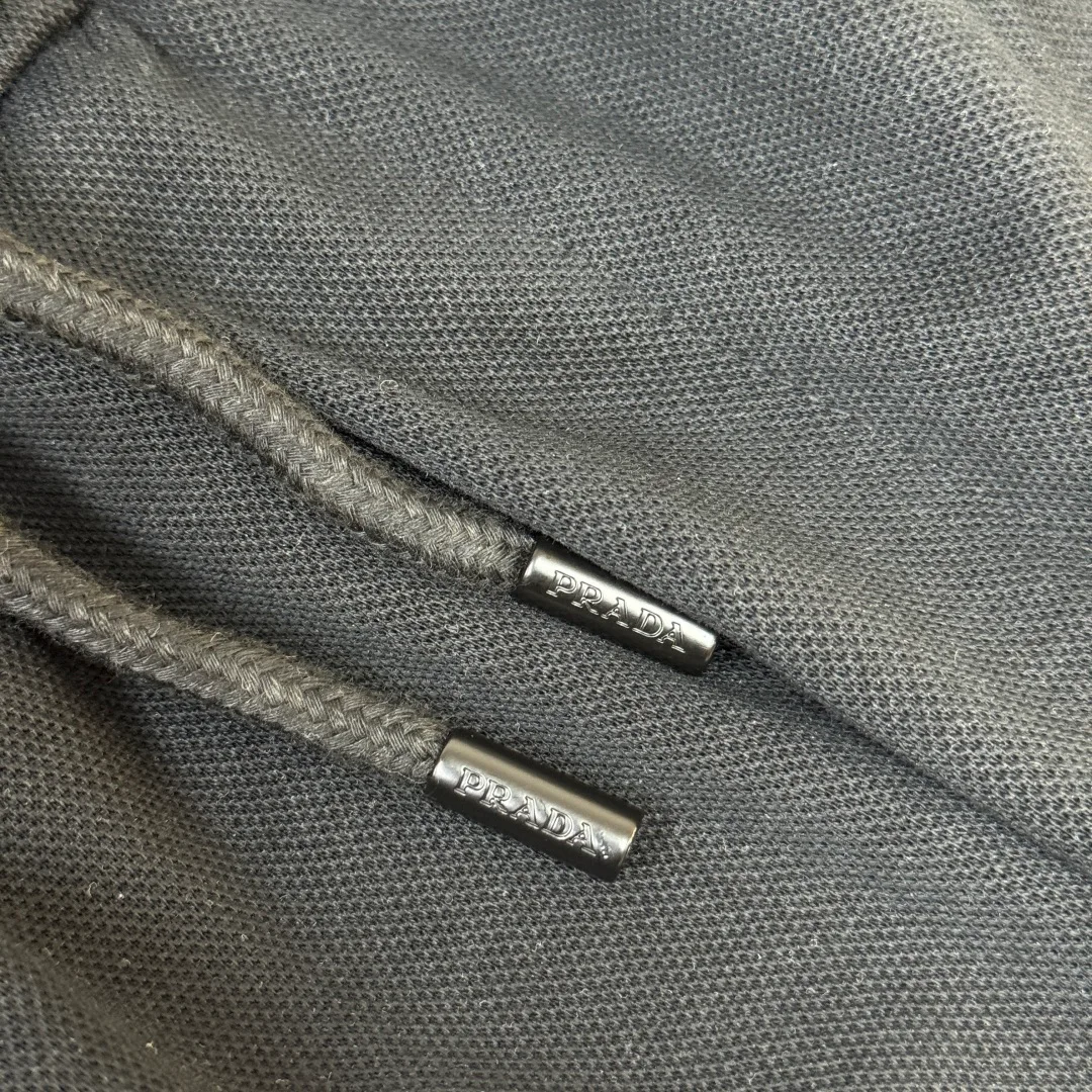 Шорты Мужские Prada 13198034