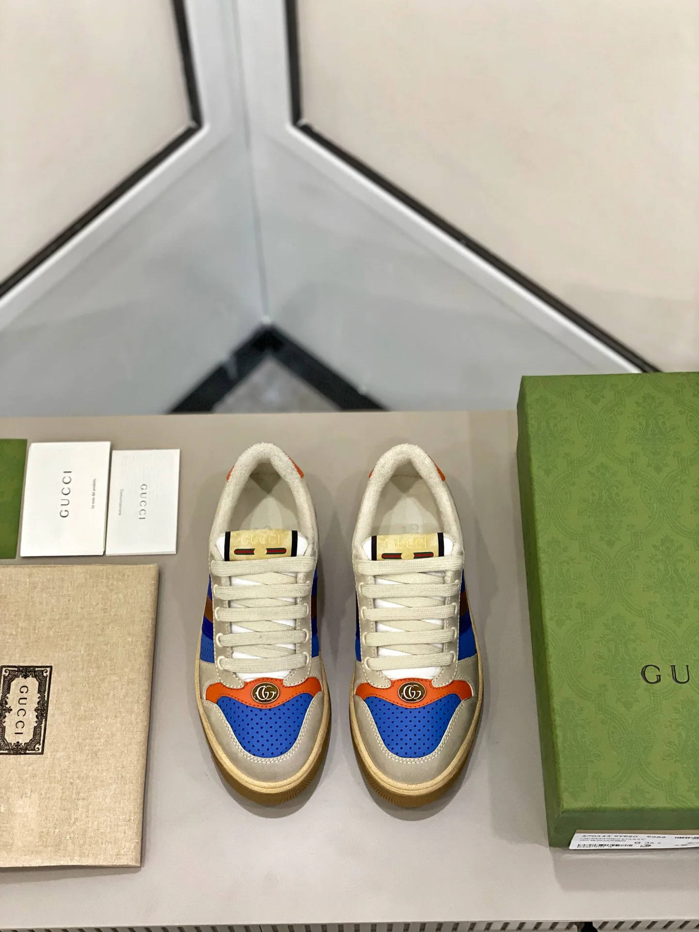 Кроссовки Женские Gucci 17620492