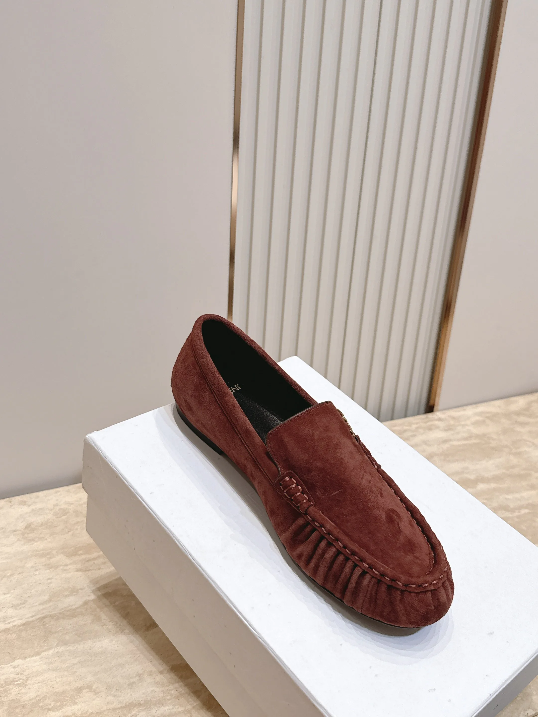 Лоферы И Мокасины Женские Saint Laurent 17701337