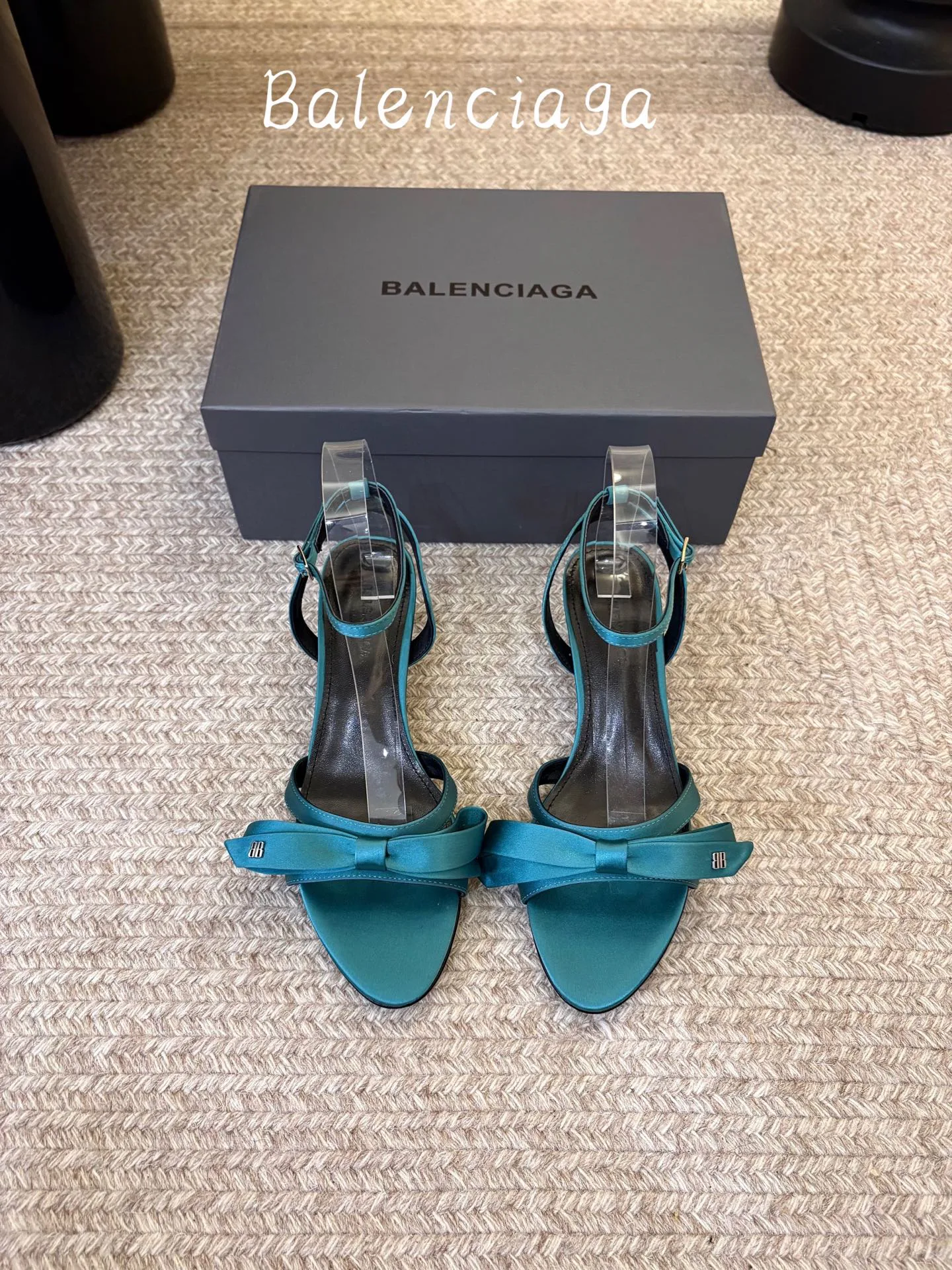 Босоножки Женские Balenciaga 18360967