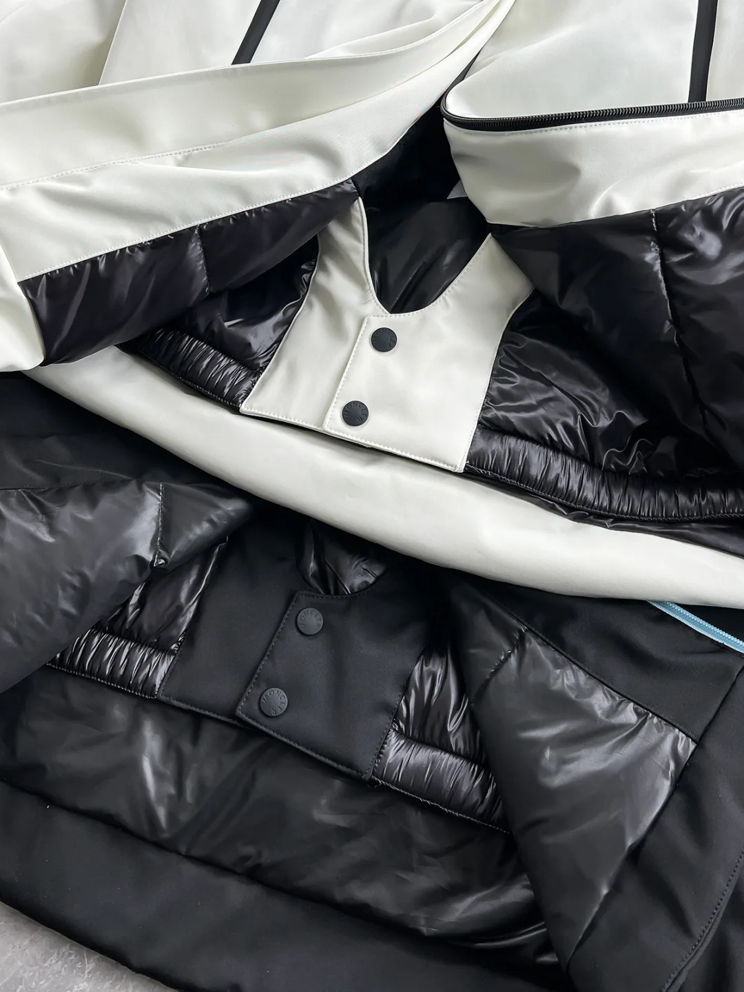 Куртки И Пуховики Женские Moncler 1183164