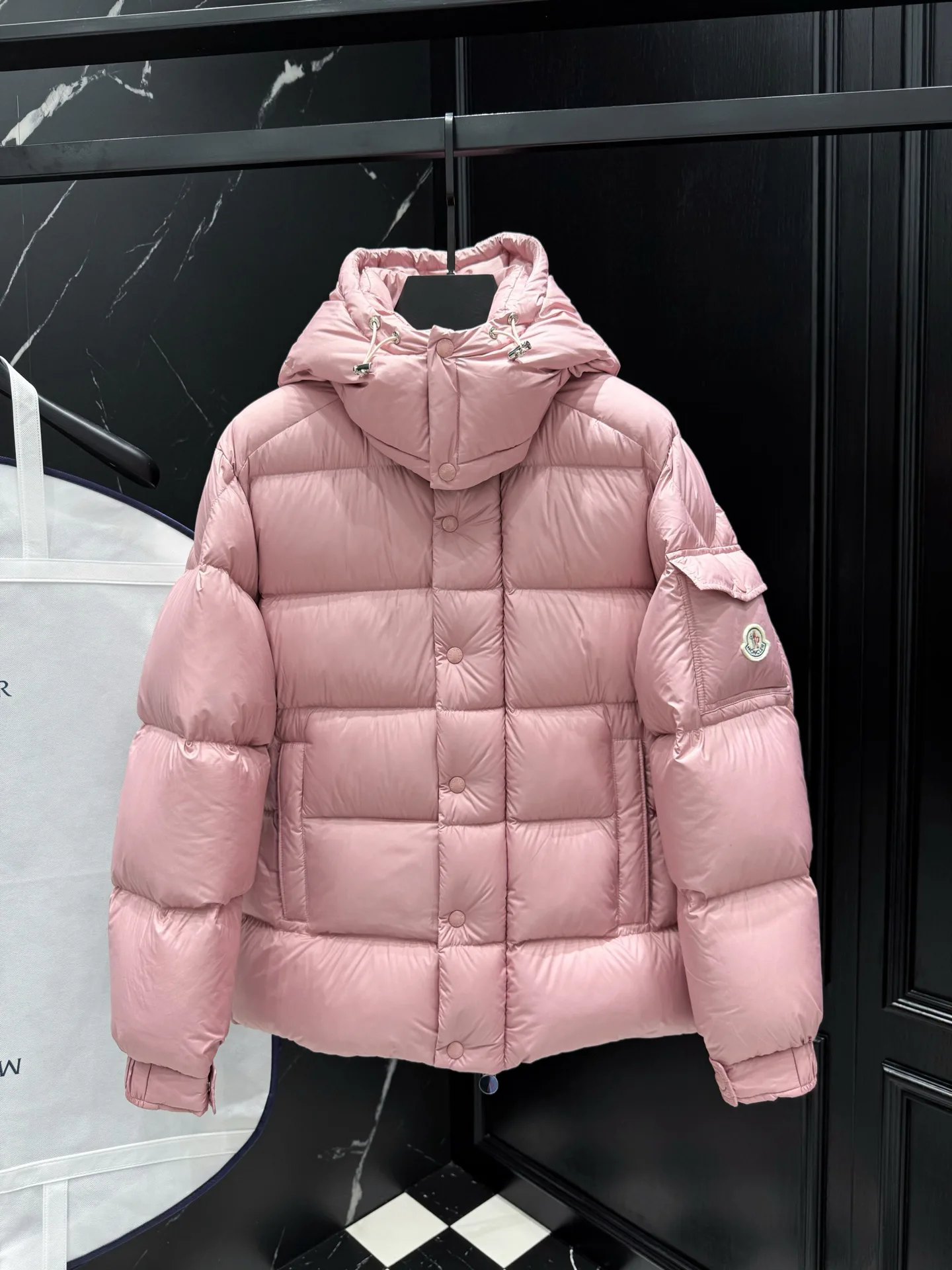 Куртки И Пуховики Женские Moncler 18035671