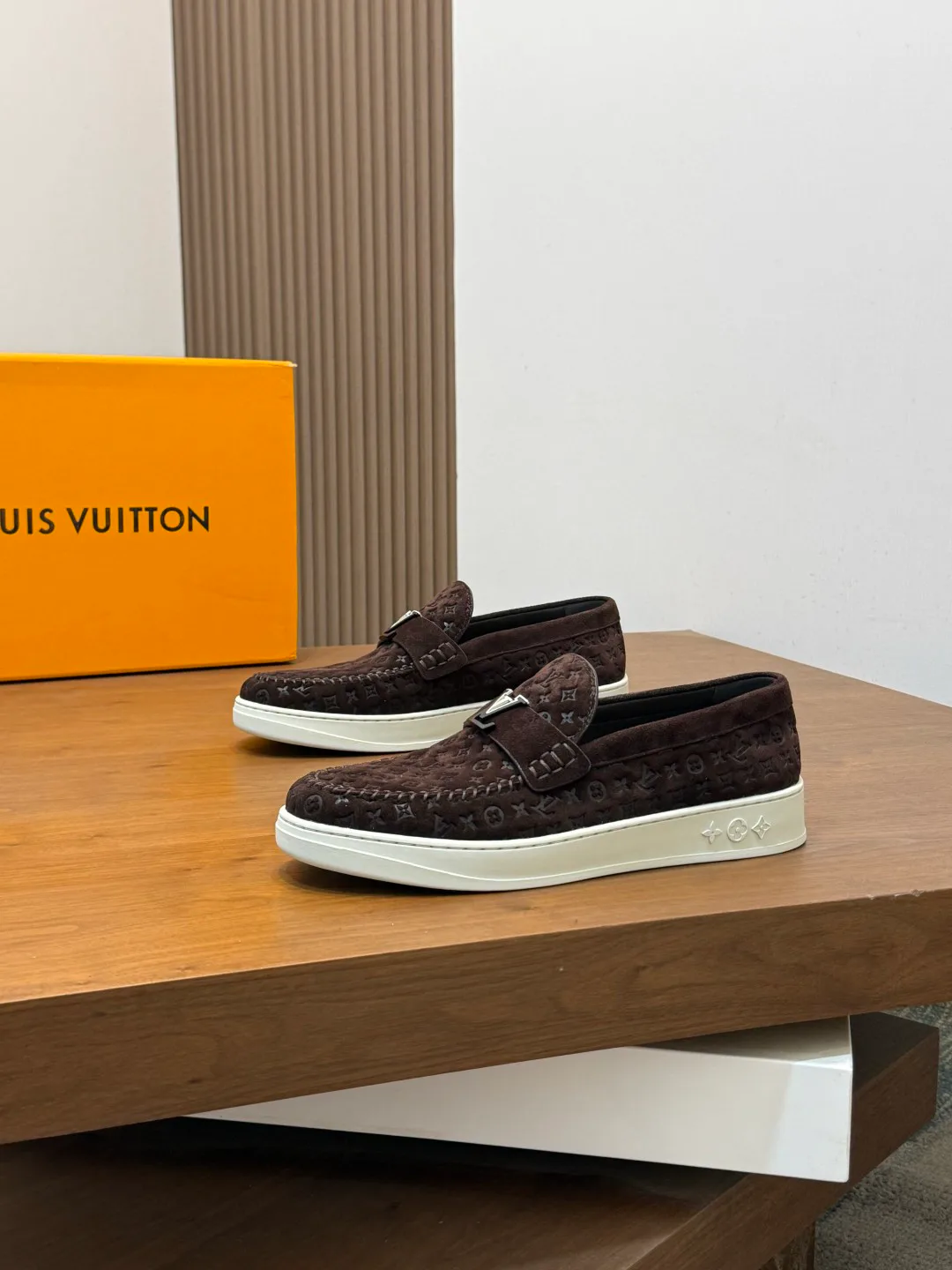 Лоферы И Туфли Мужские Louis Vuitton 18747177