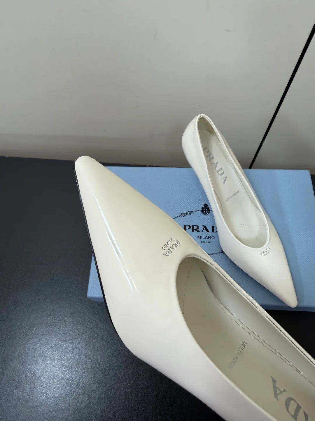 Туфли Женские Prada 17456128