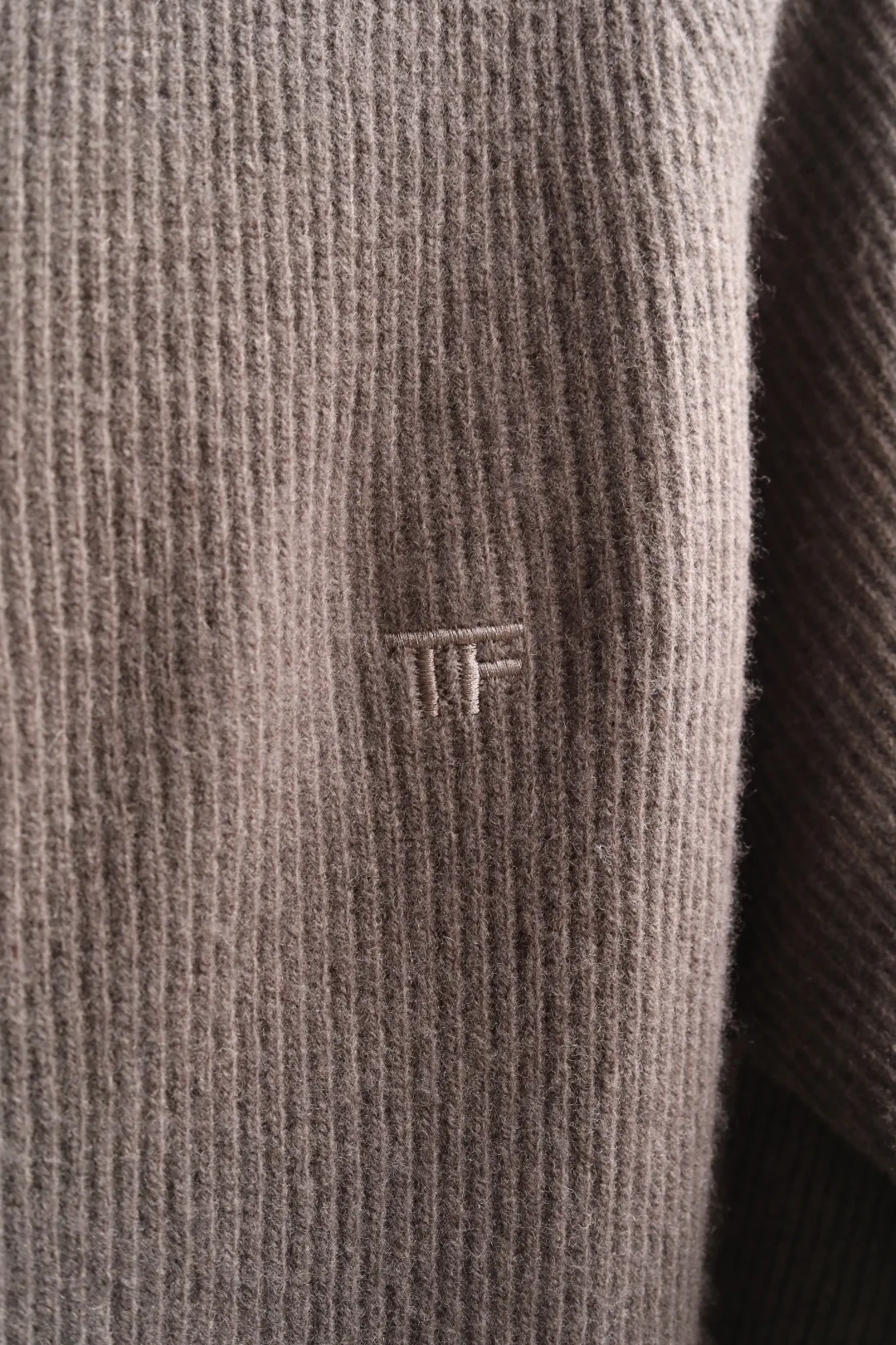 Свитеры Женские Tom Ford Свитеры Женские Tom Ford
