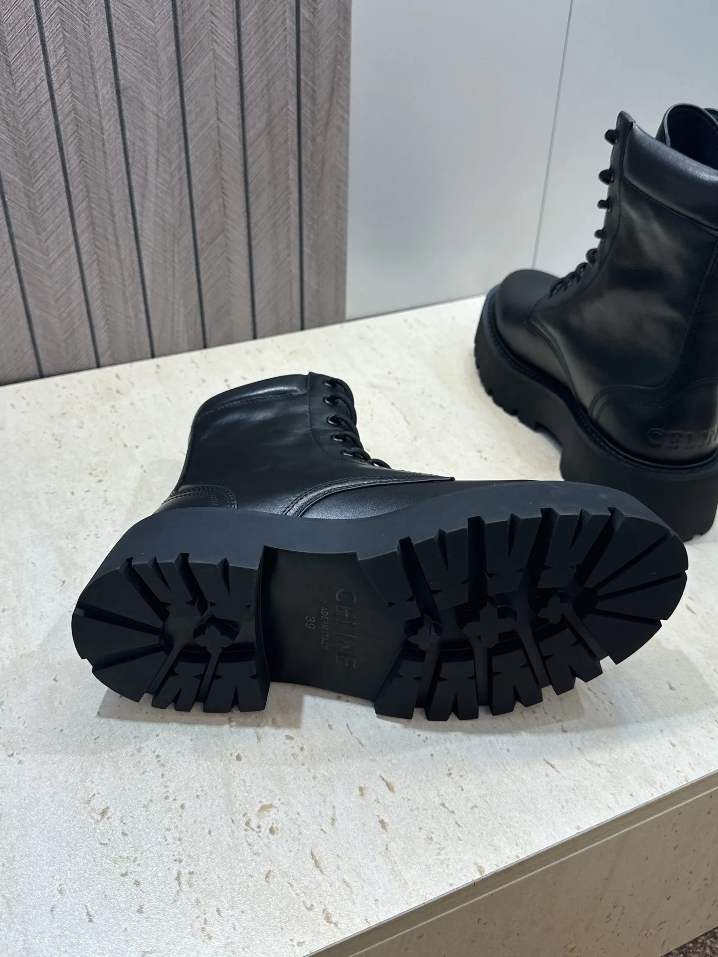 Ботинки Женские Celine 17344266