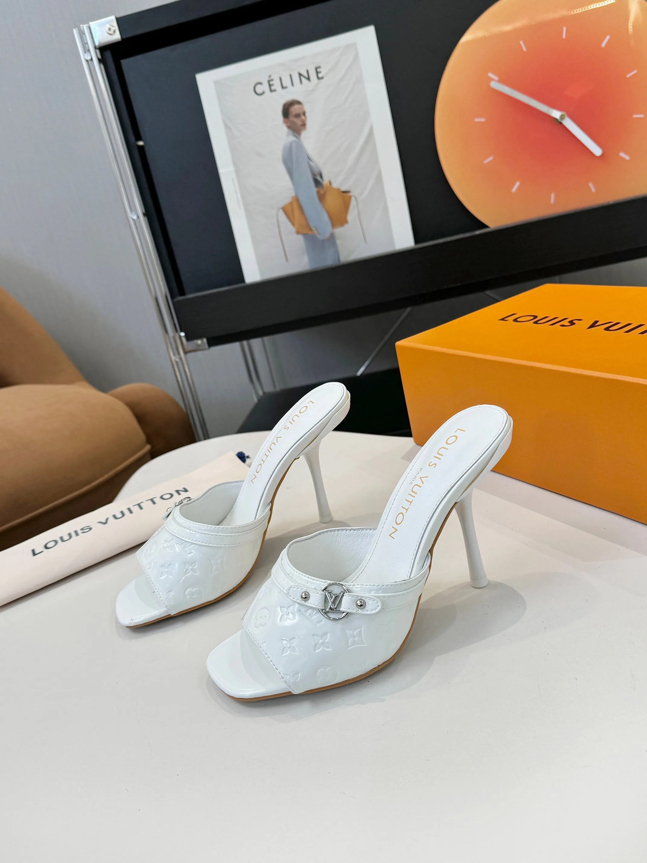 Босоножки Женские Louis Vuitton 11190704