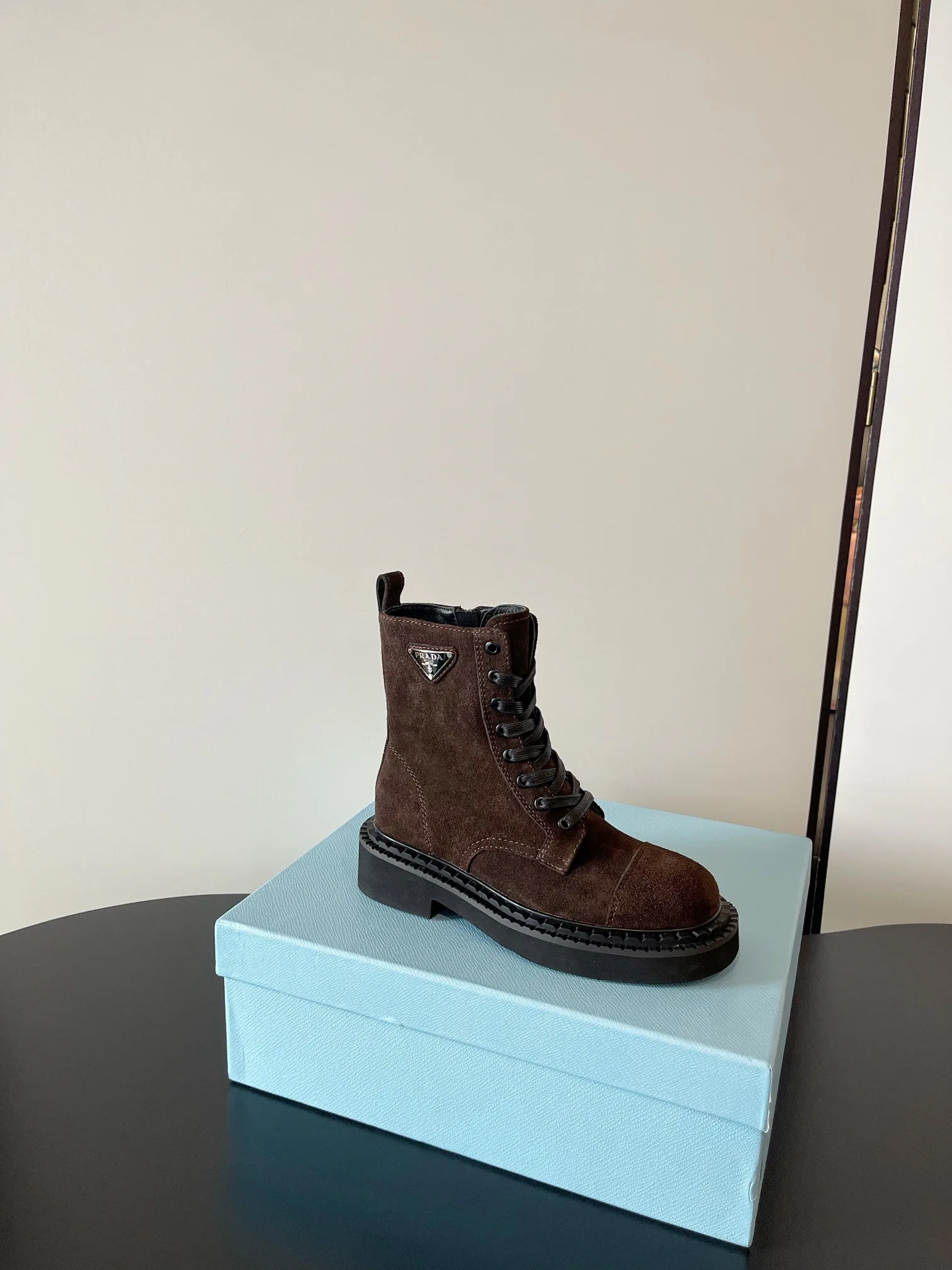 Ботинки Женские Prada 868993