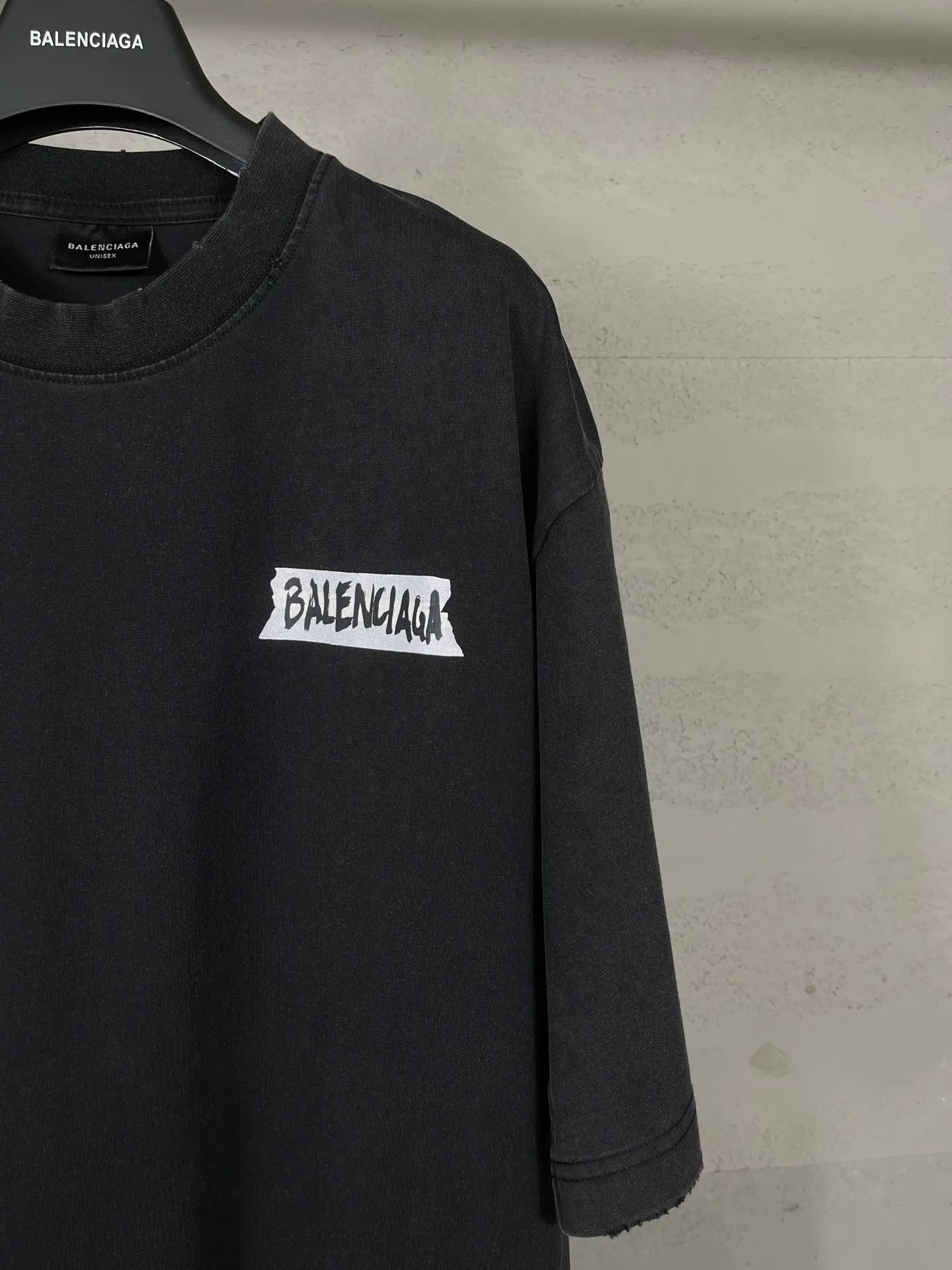 Футболки Женские Balenciaga 9465358