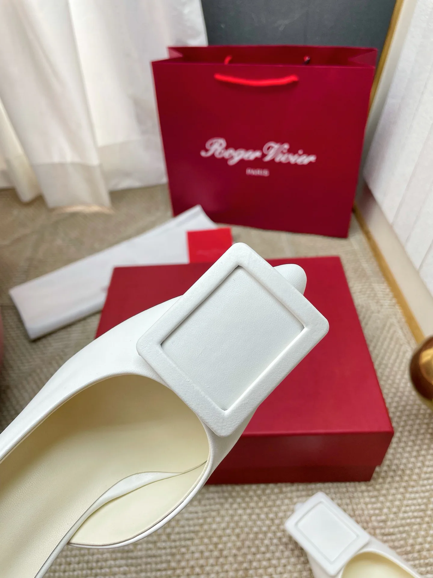 Туфли Женские Roger Vivier 19763972