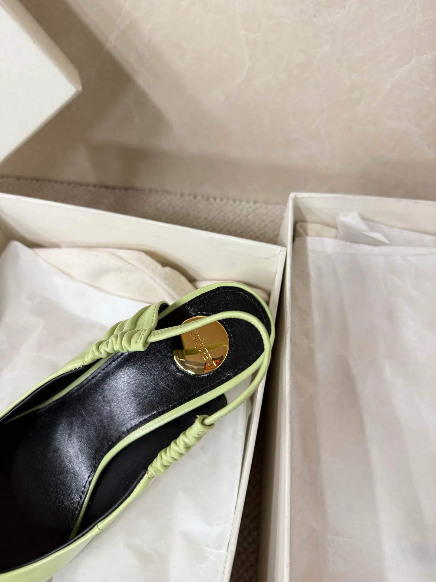 Туфли Женские Saint Laurent 3576276