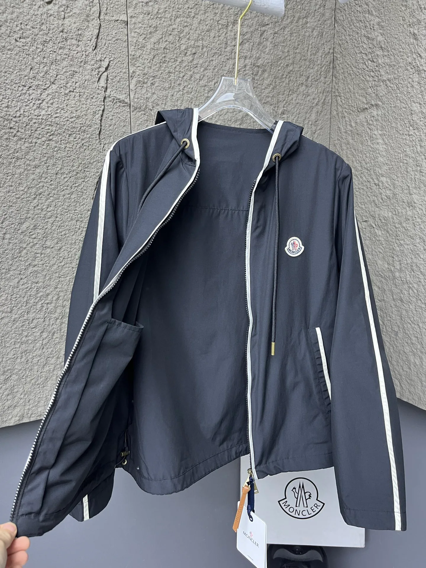 Куртки И Пуховики Женские Moncler 14179711