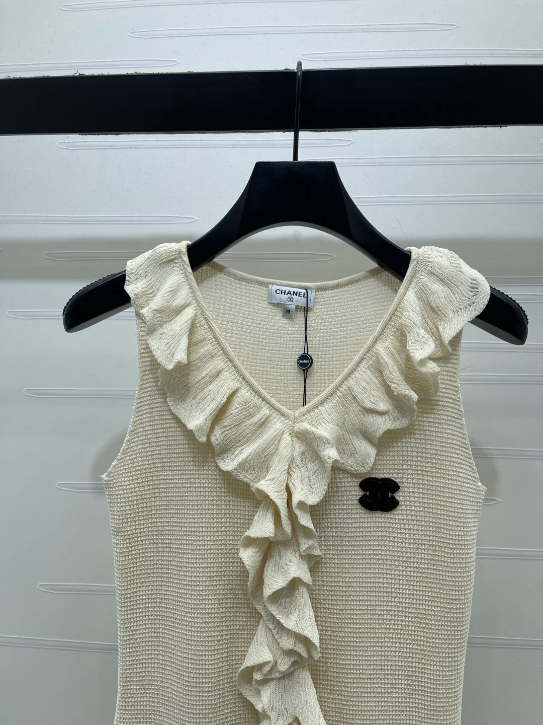 Жилеты Женские Chanel 17737740