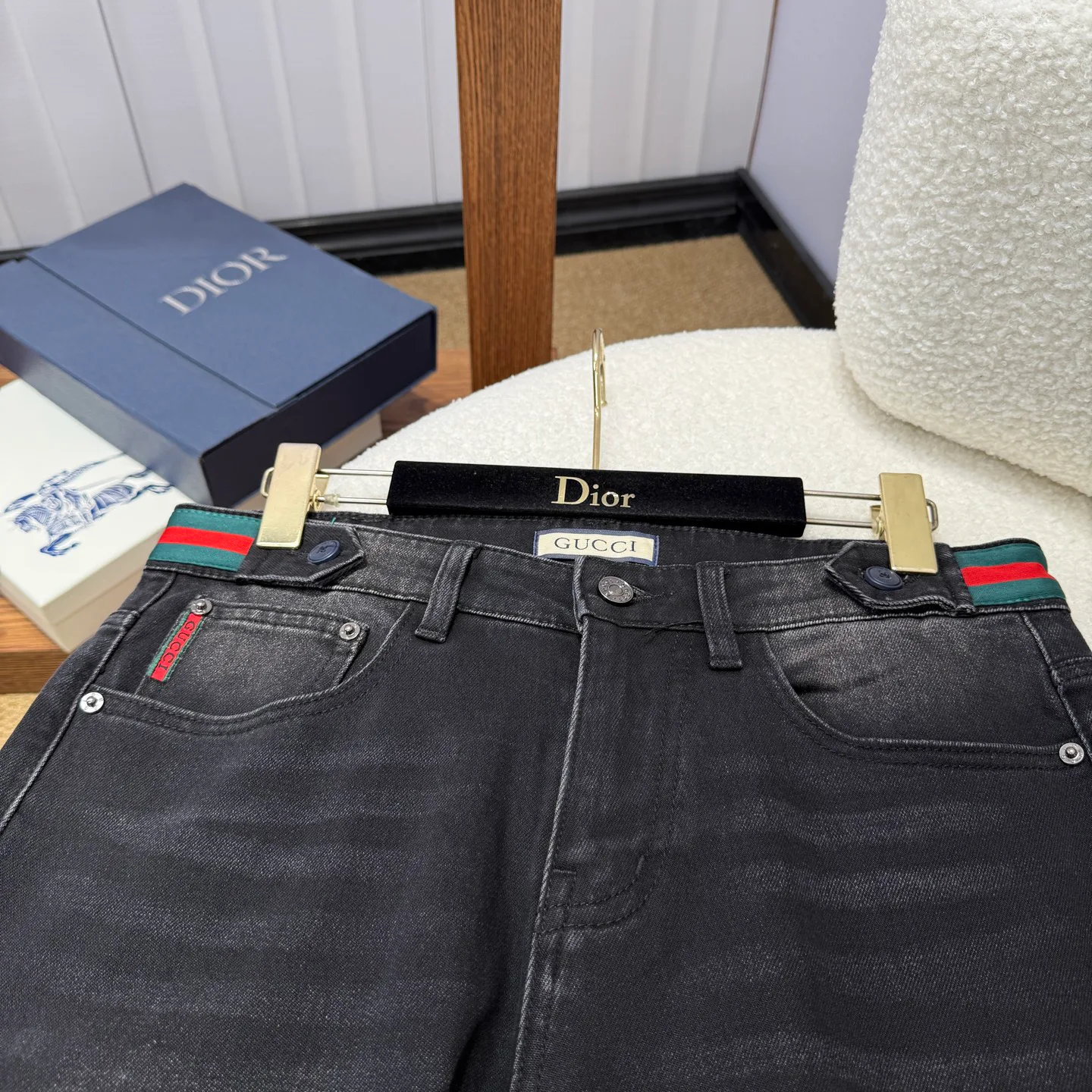 Джинсы Мужские Gucci 18029761