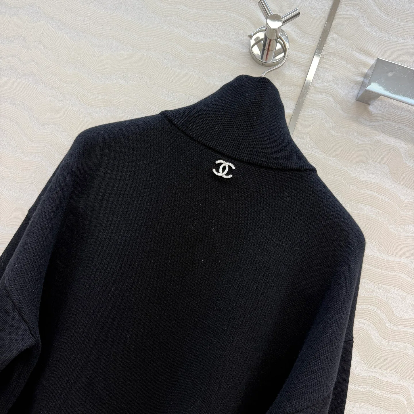Джемперы И Свитеры Женские Chanel 18138697