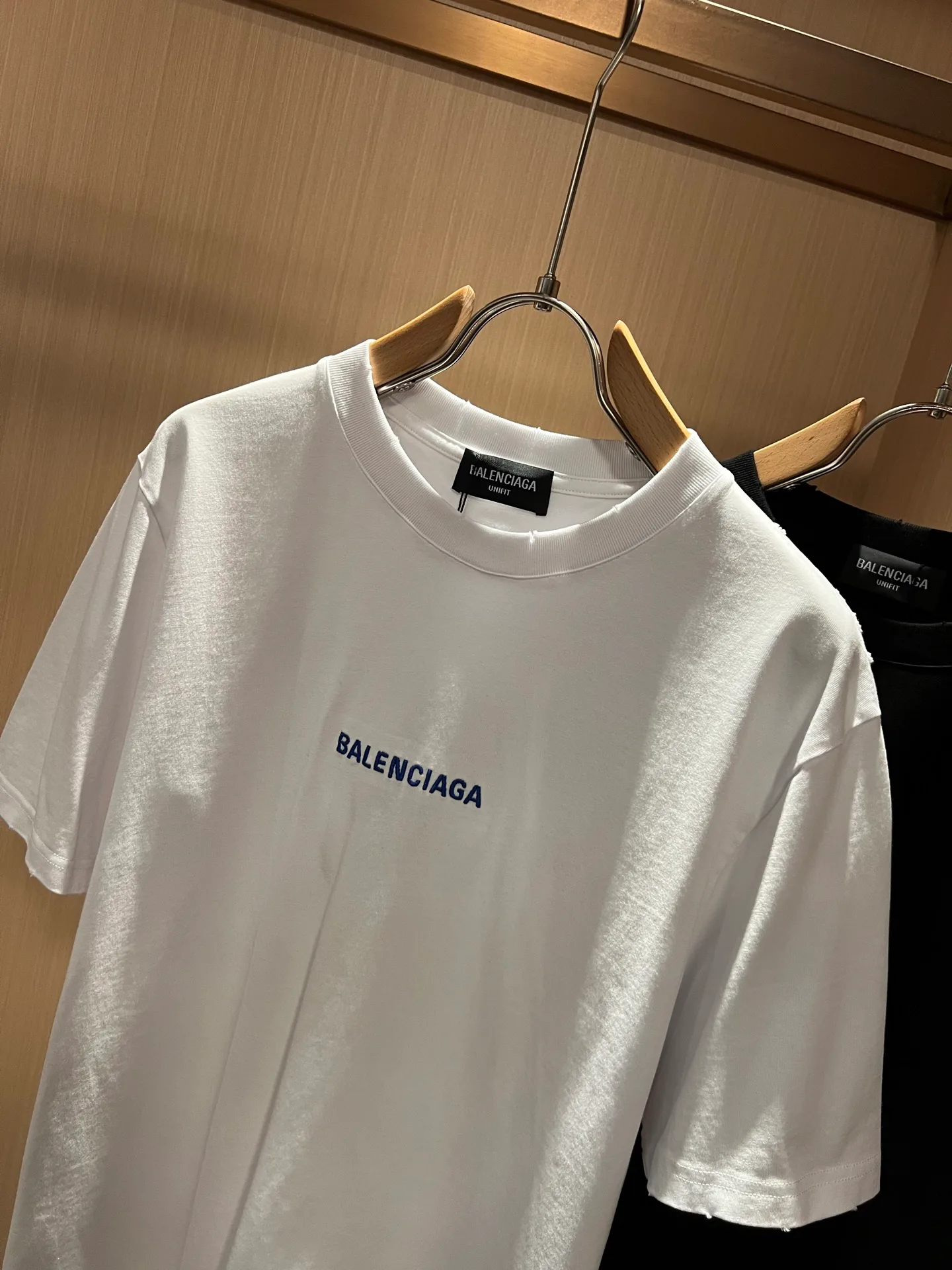 Футболки Женские Balenciaga 11952809