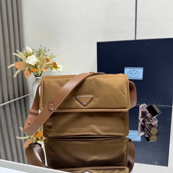 Сумки На Ремне Женские Prada 702843