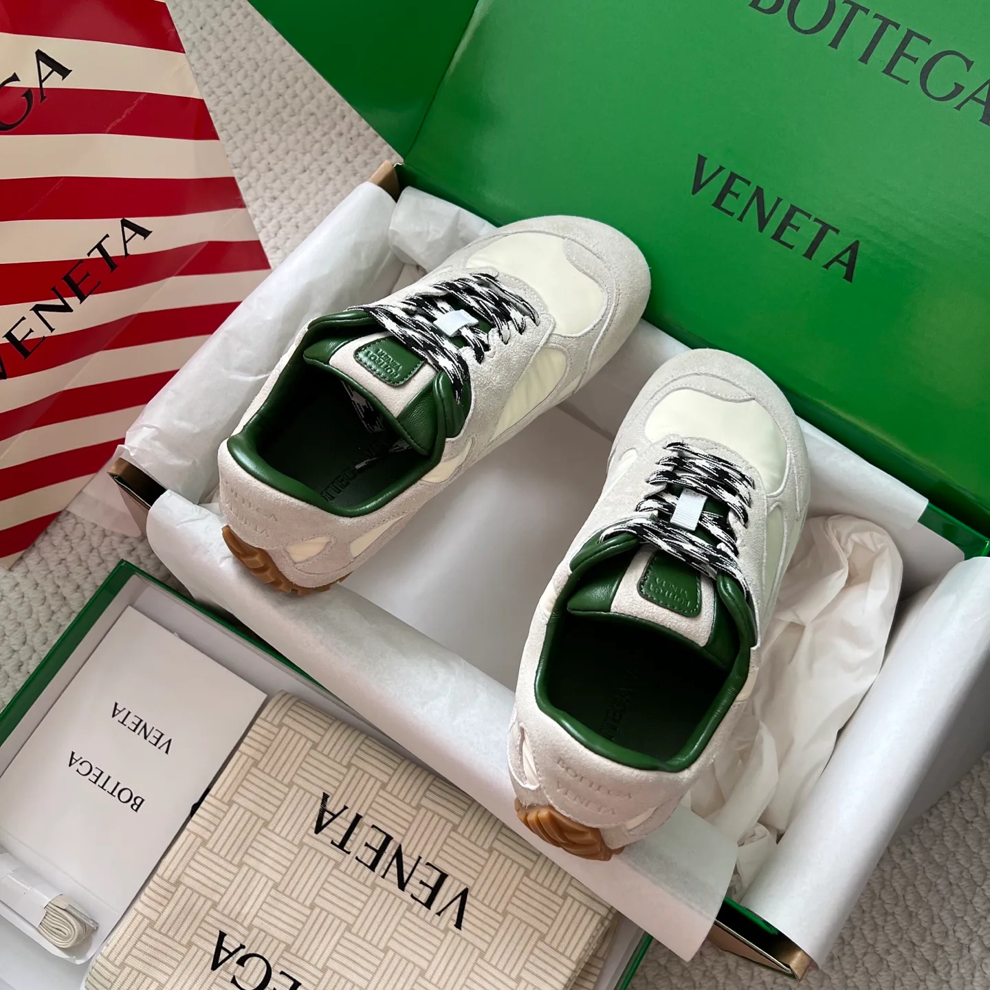 Кроссовки Женские Bottega Veneta 11565915