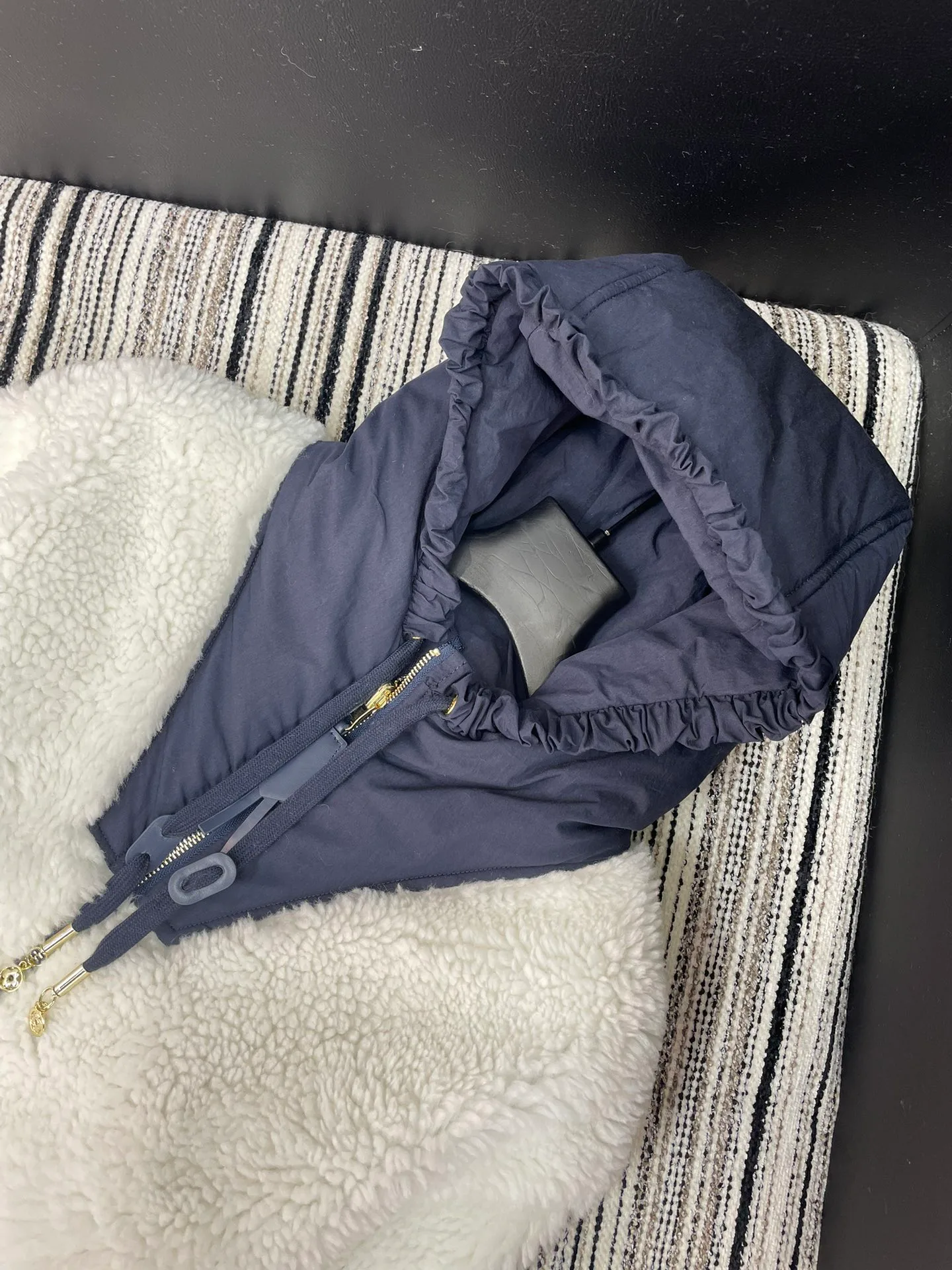 Куртки И Пуховики Женские Louis Vuitton 882550