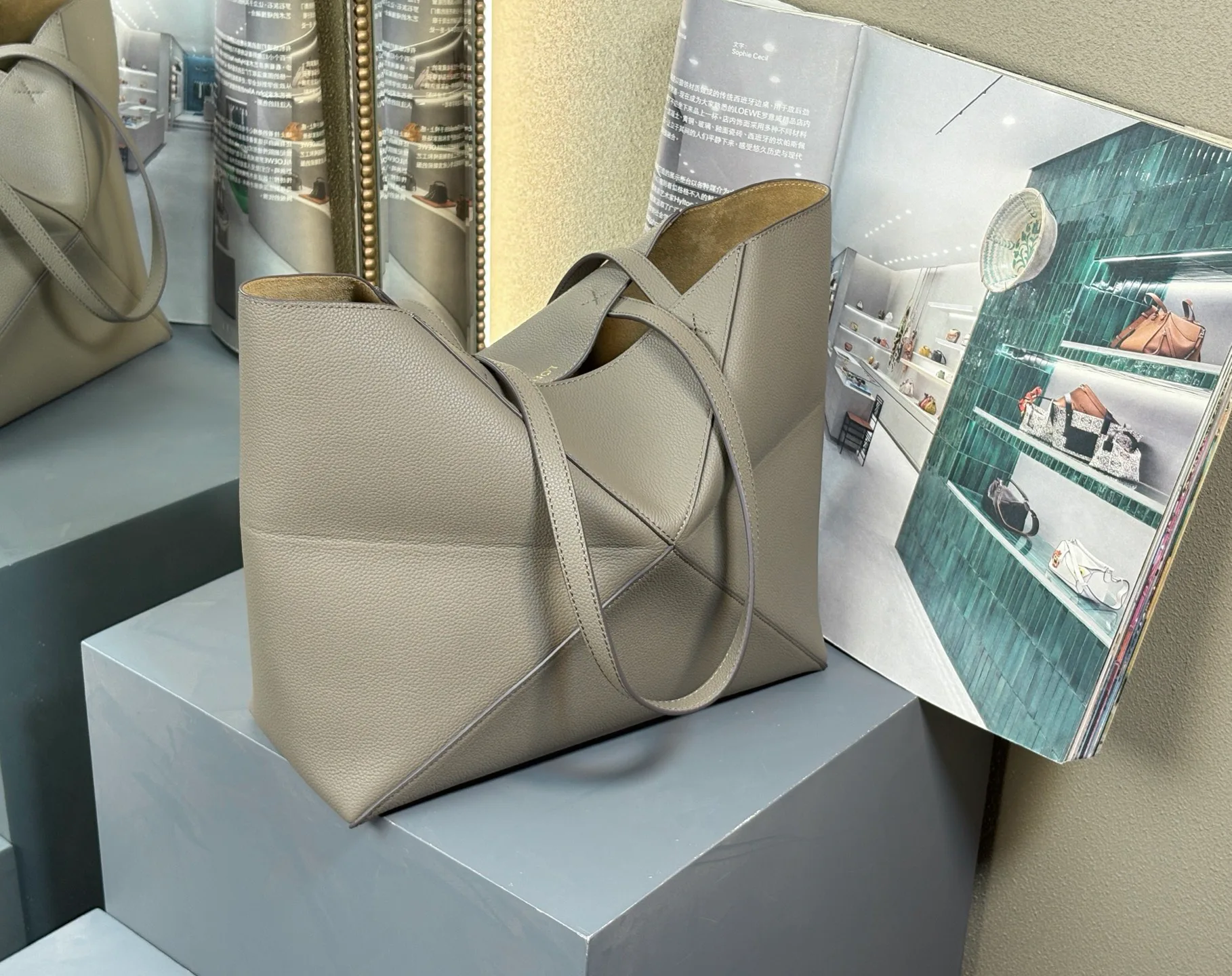 Классические Сумки Женские Loewe 11509190