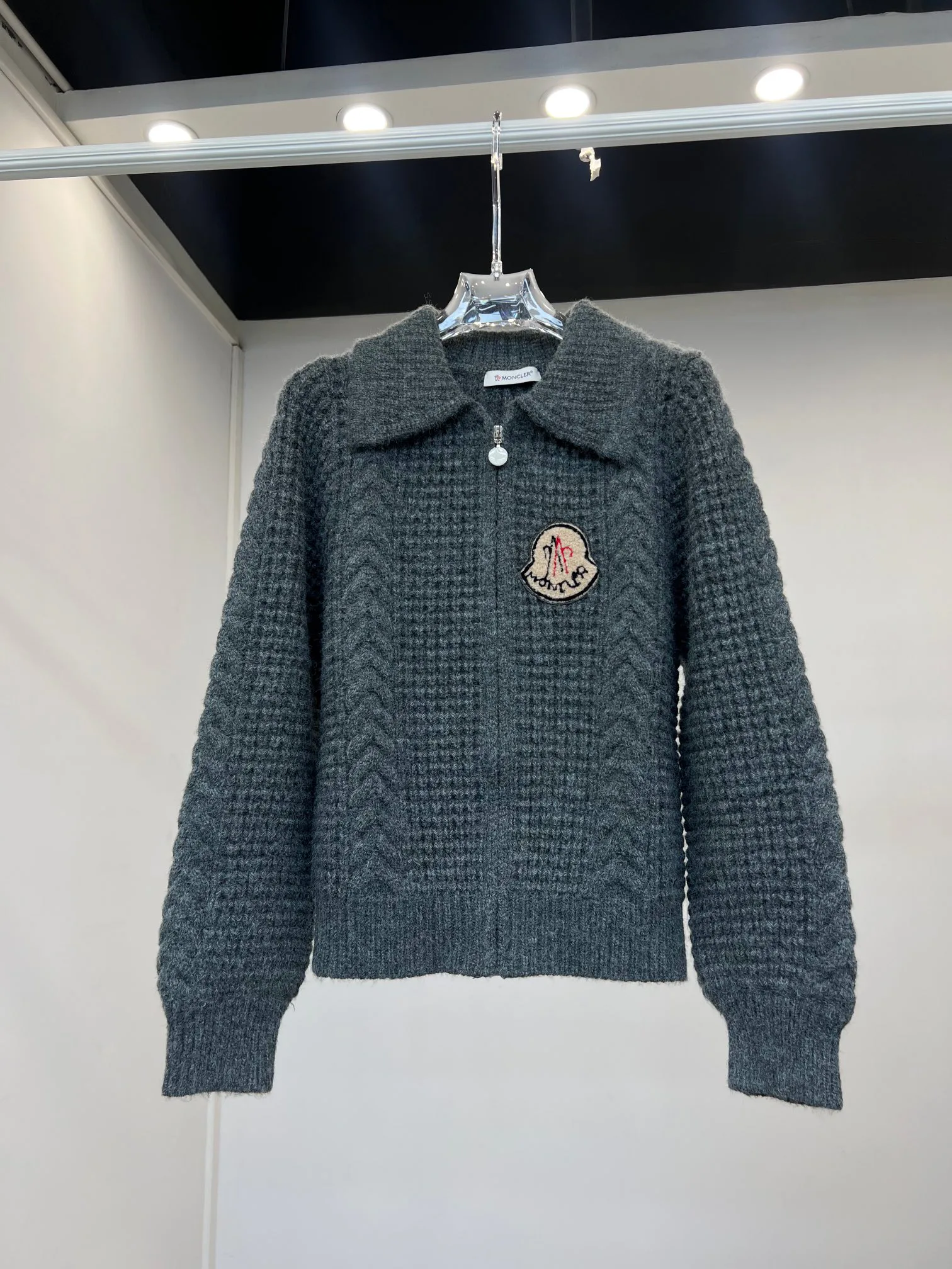 Свитеры Женские Moncler 6622