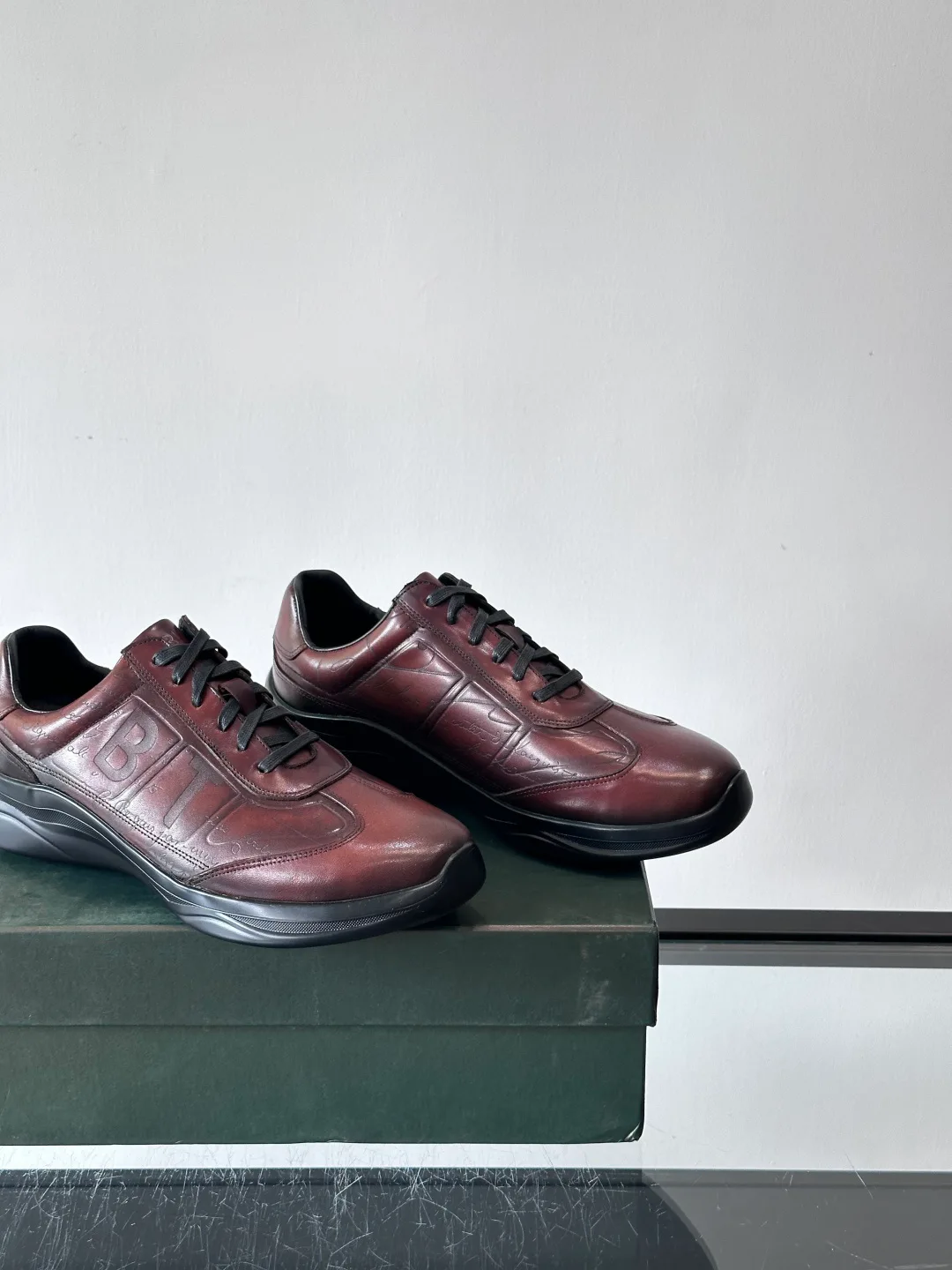 Кроссовки Мужские Berluti 284126