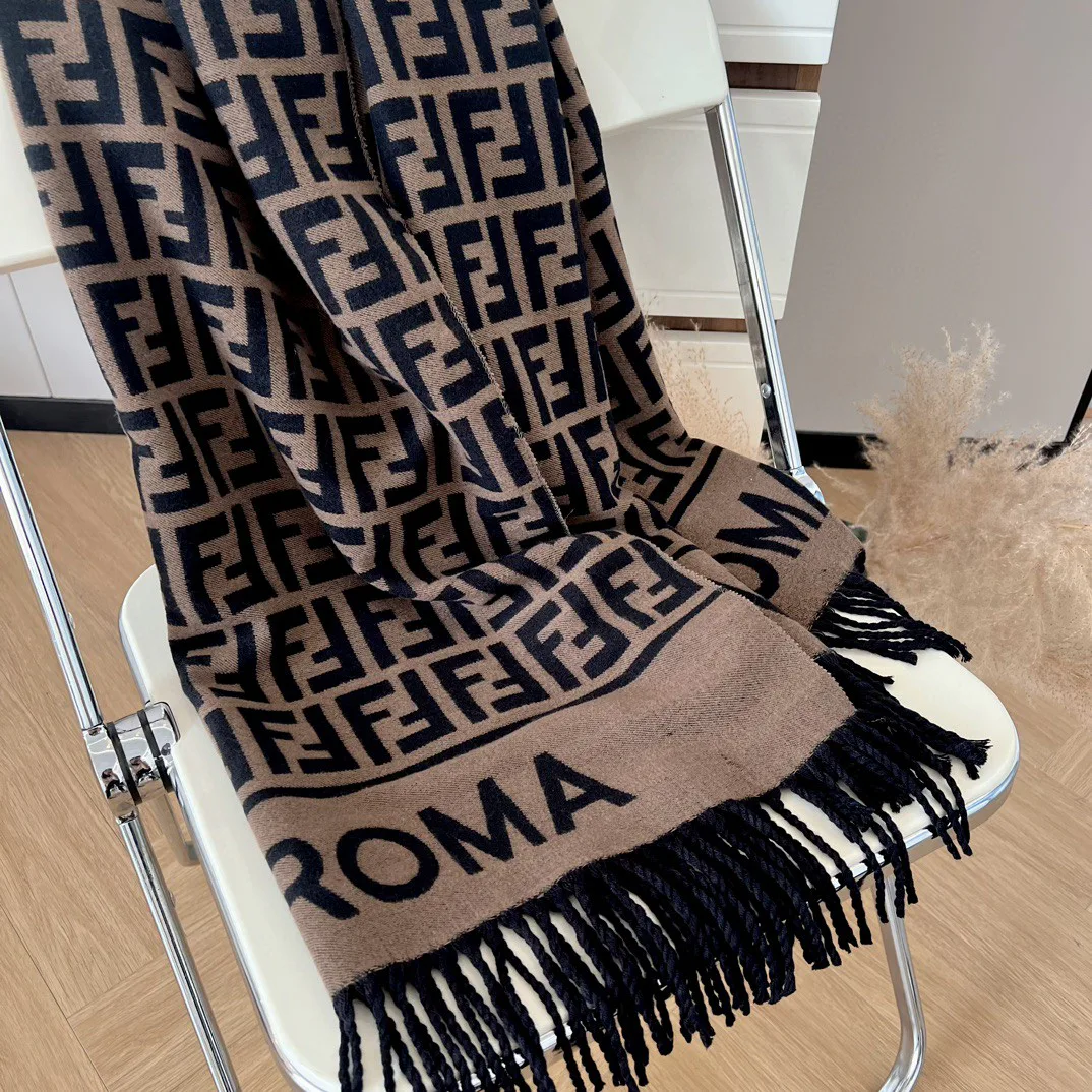 Шарфы Fendi 1242372