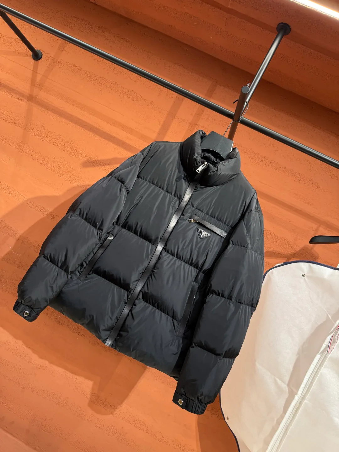 Куртки И Пуховики Женские Prada 19025203