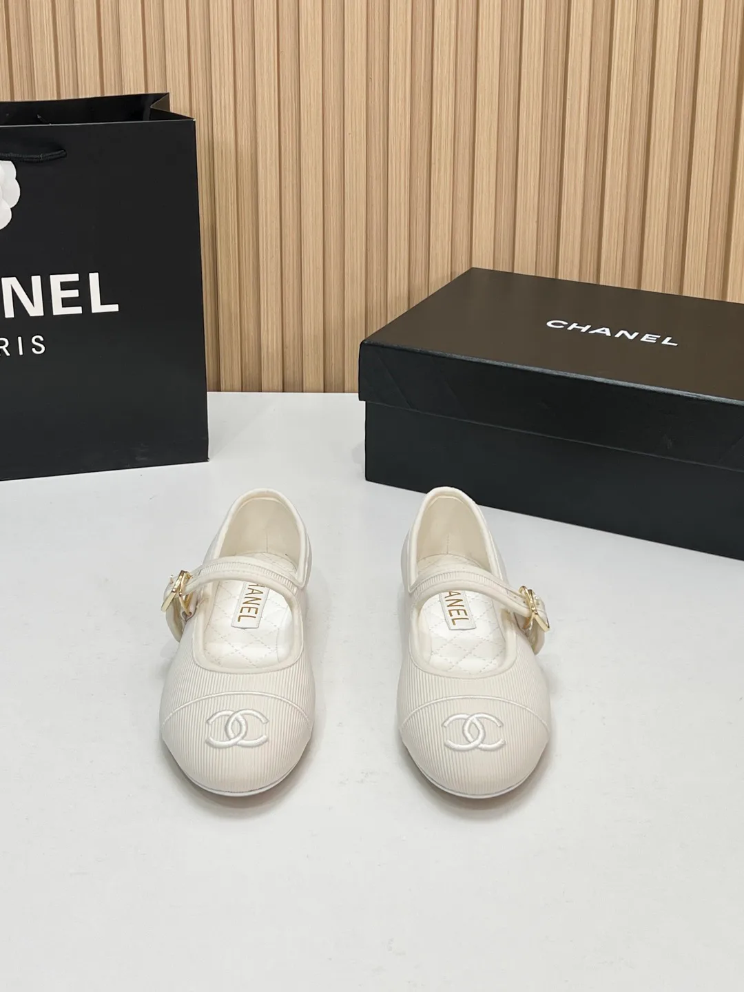 Туфли Женские Chanel 19271195