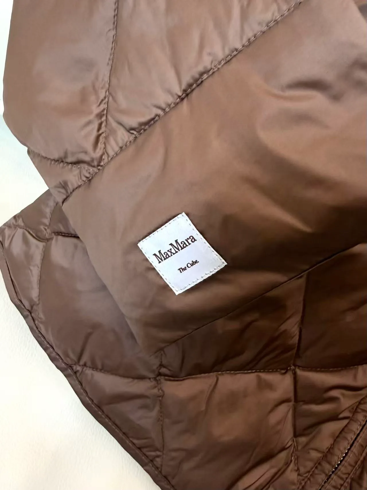Куртки И Пуховики Женские Max Mara 18376174