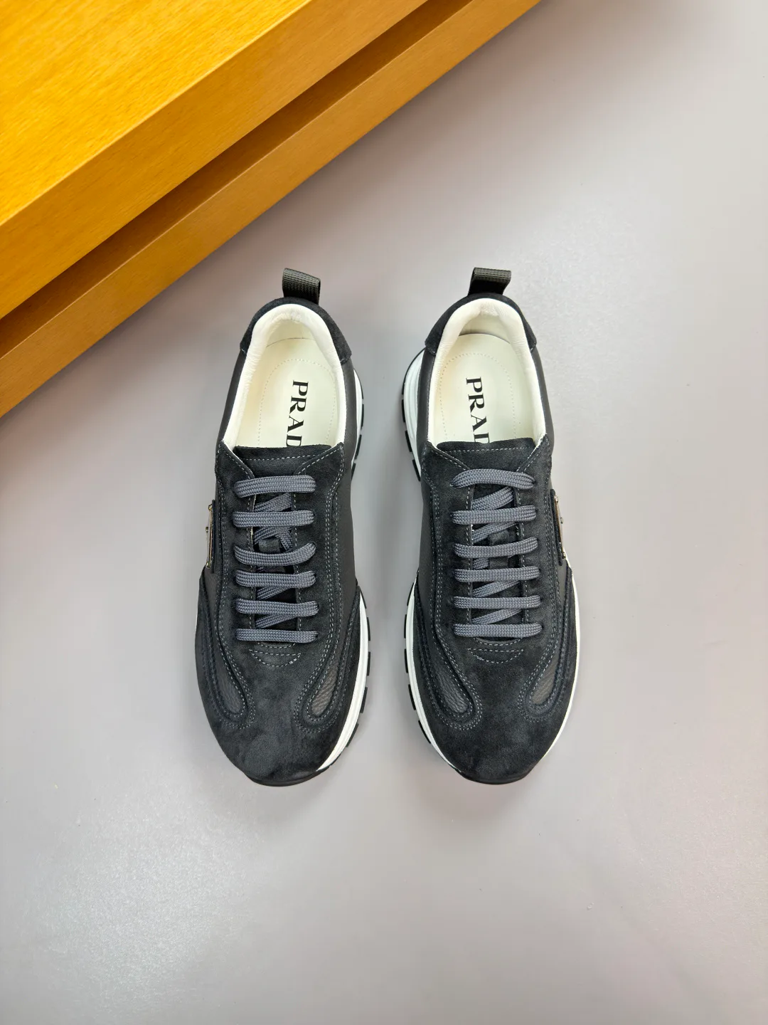 Кроссовки Мужские Prada 2389631