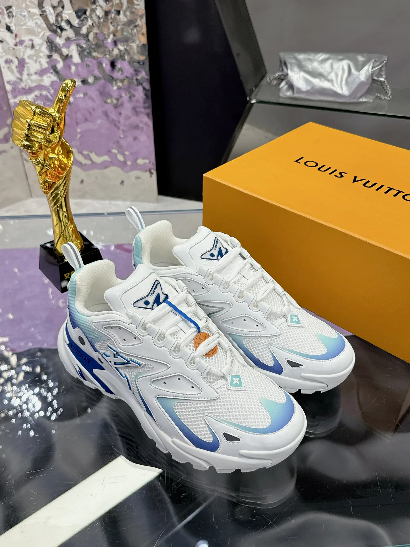 Кроссовки Мужские Louis Vuitton 841703