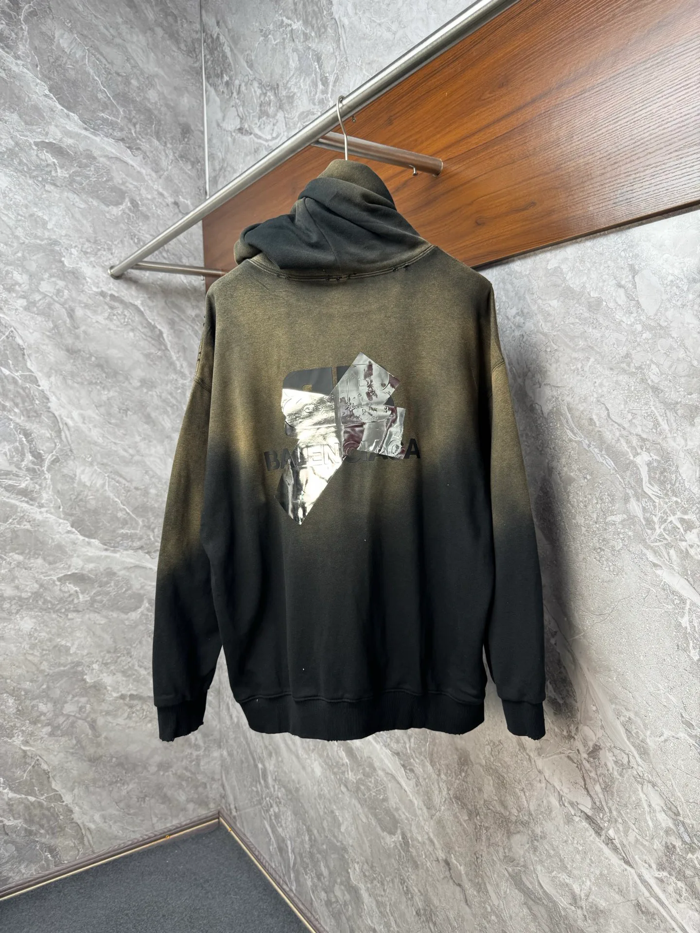 Свитшоты И Худи Женские Balenciaga 18182347