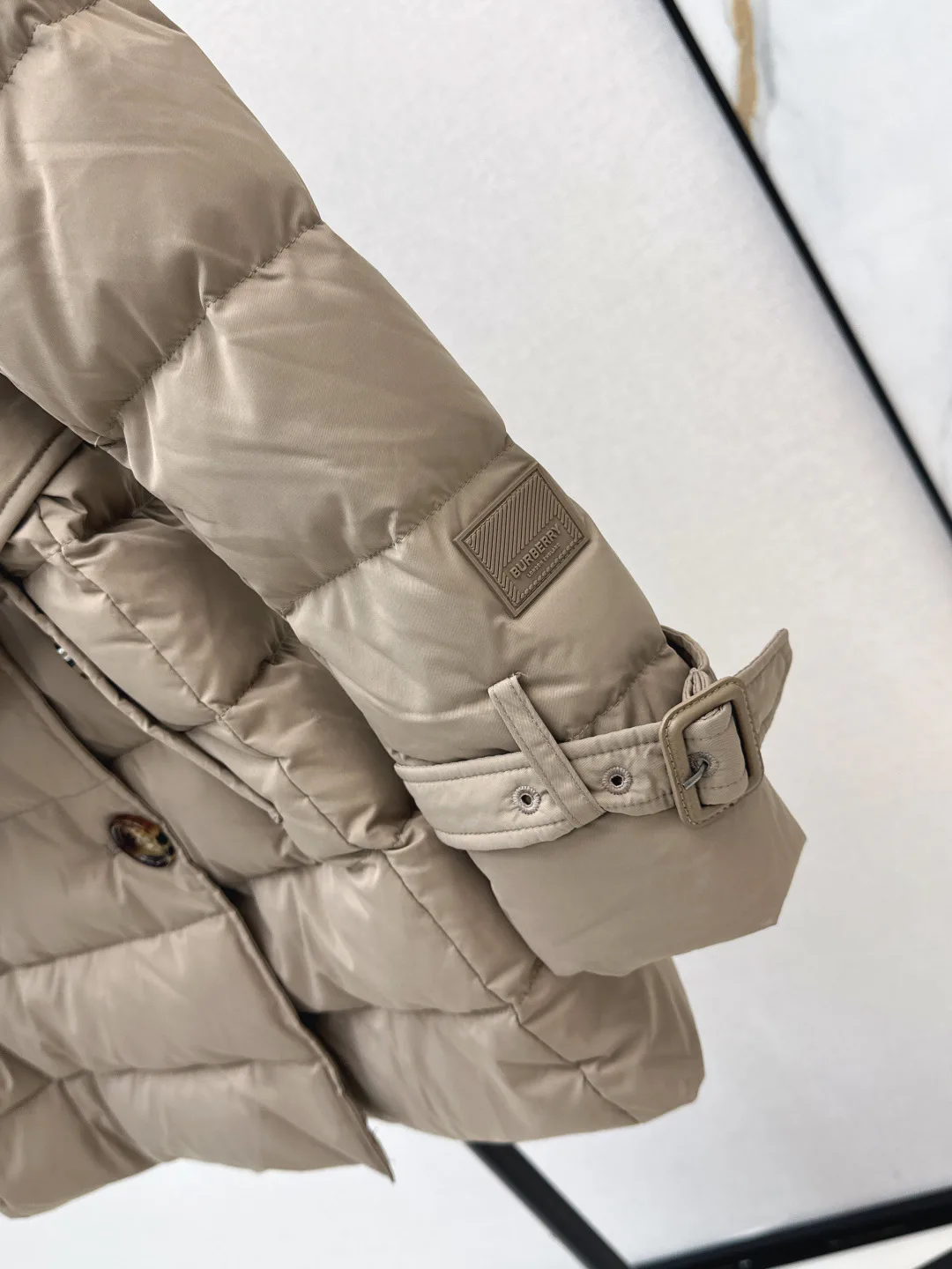 Пуховики Женские Burberry 243951