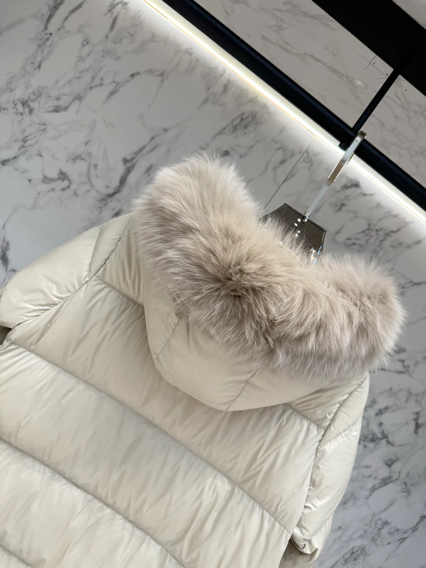 Куртки И Пуховики Женские Moncler 19426819