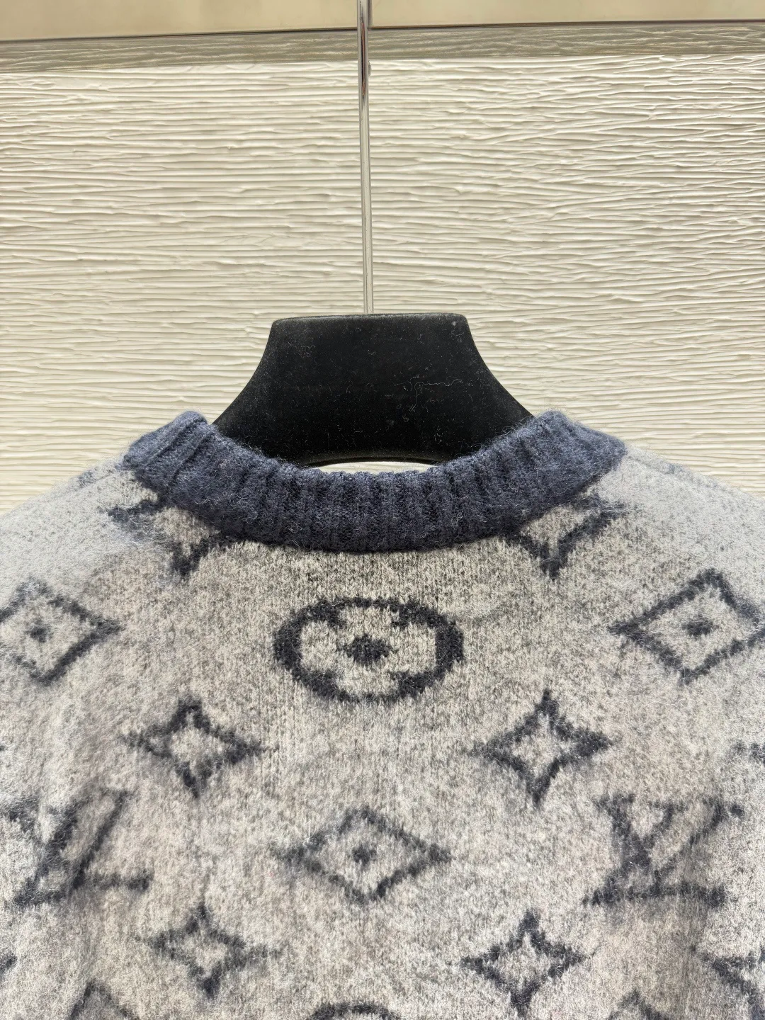 Джемперы И Свитеры Женские Louis Vuitton 18827094